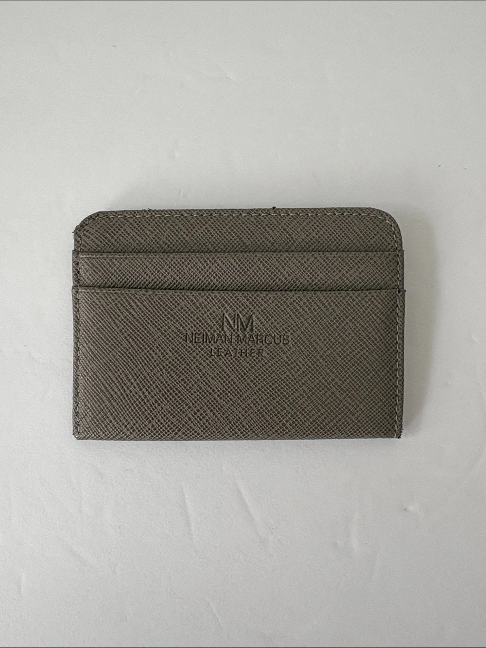Neiman Marcus Saffiano Leather Slim Card Case  ID Holder Taupe Grey New
